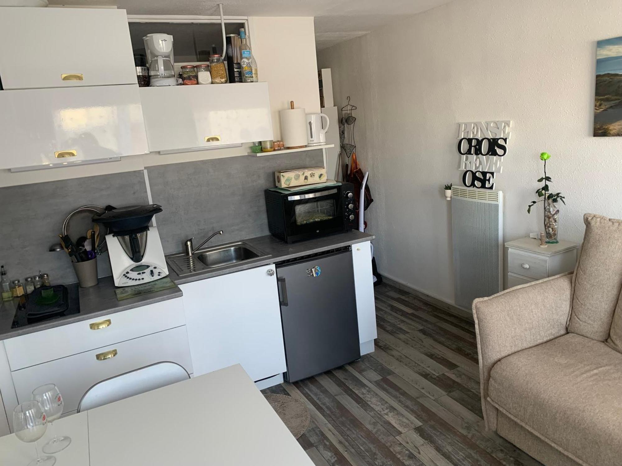 Vittoria Immobilier 11 - Reglement Sur Place - Cheques Vacances Acceptes La Grande Motte Chambre photo
