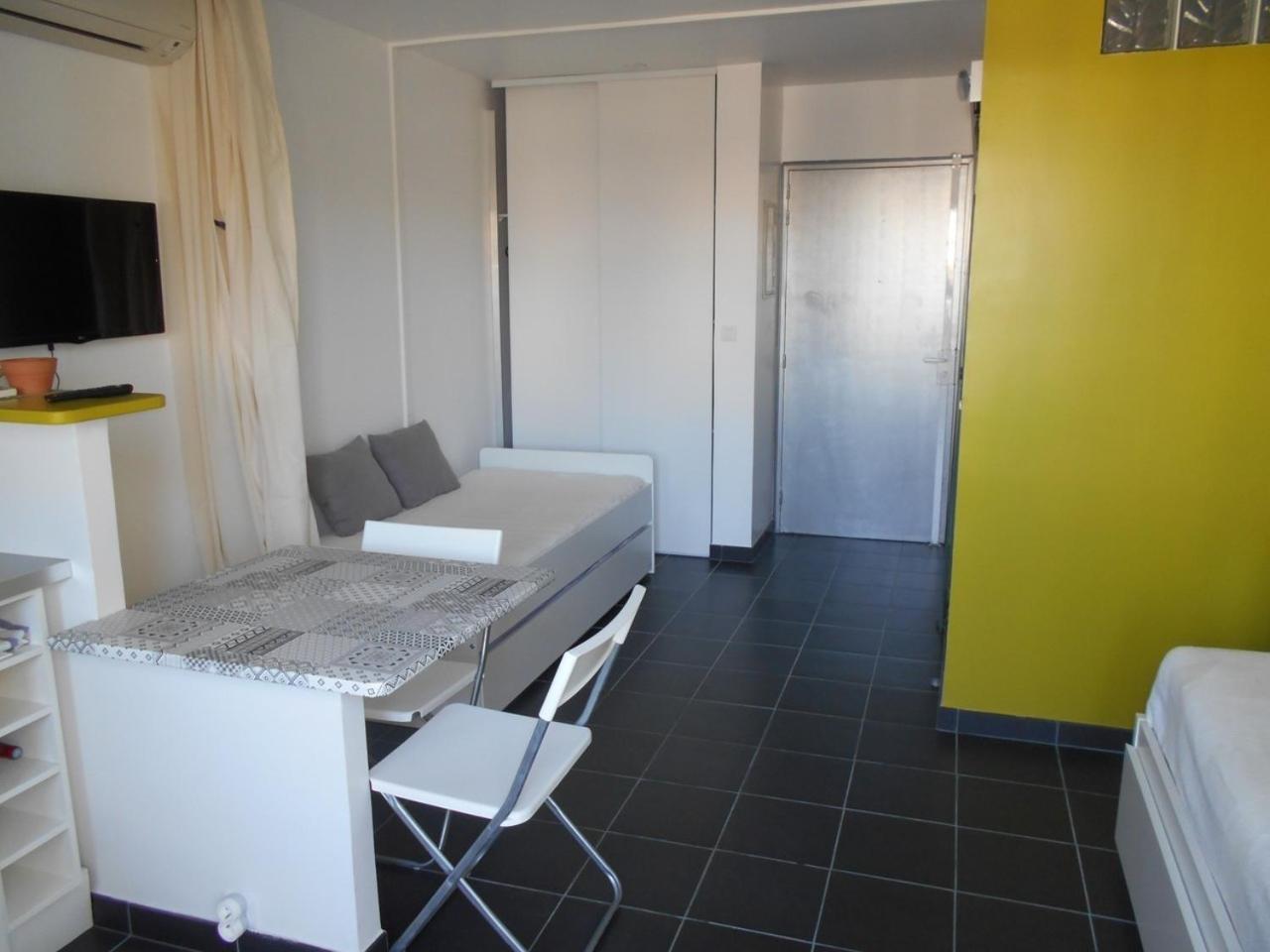 Vittoria Immobilier 11 - Reglement Sur Place - Cheques Vacances Acceptes La Grande Motte Chambre photo